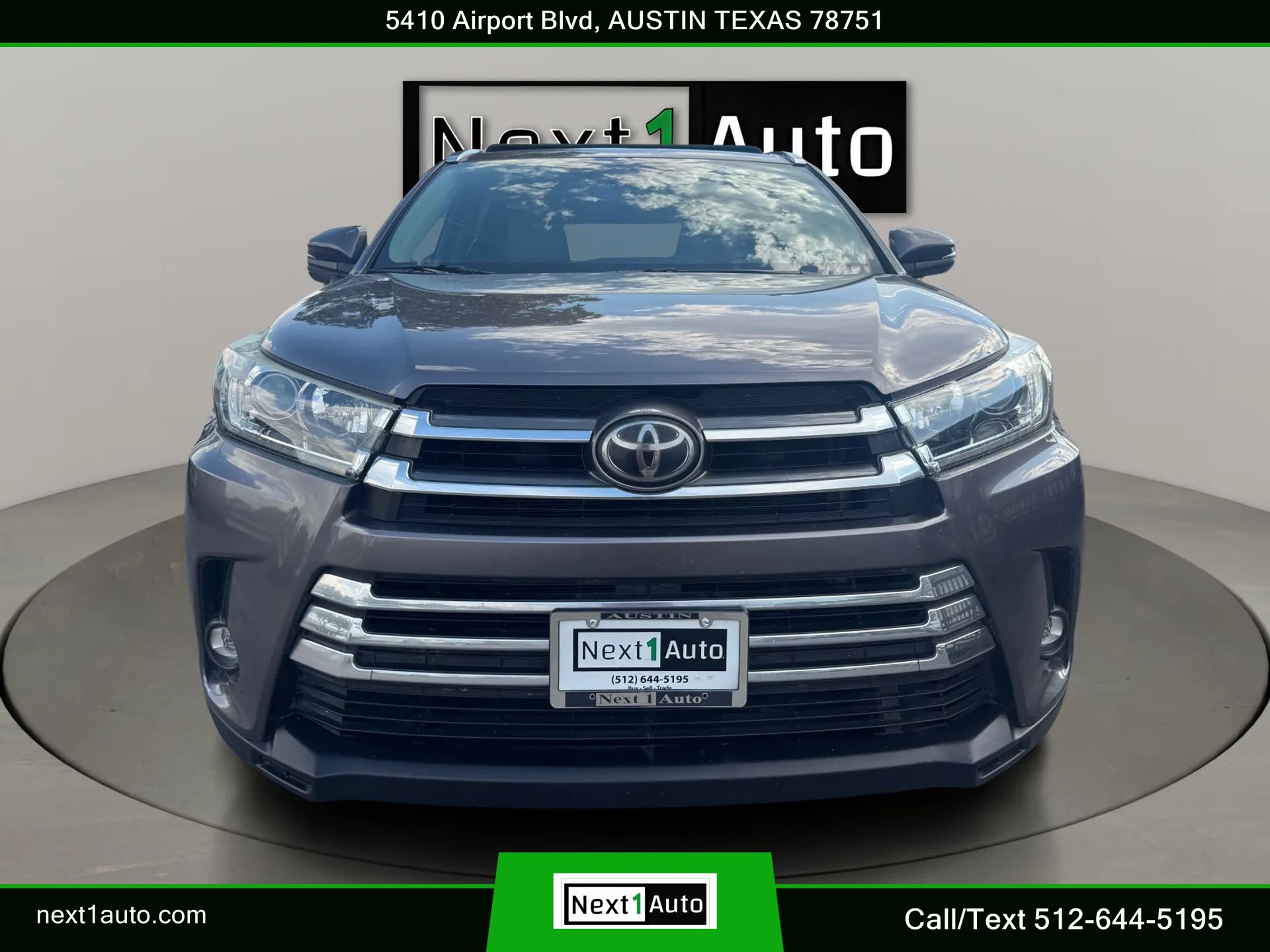Used 2019 Toyota Highlander Limited FWD image 9