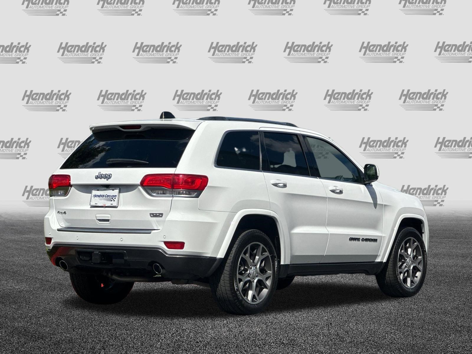 Used 2018 Jeep Grand Cherokee Limited image 5