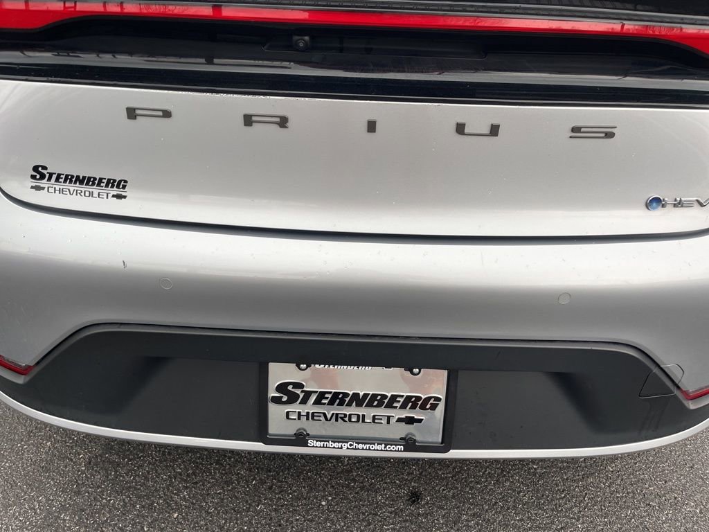 Used 2023 Toyota Prius LE image 13