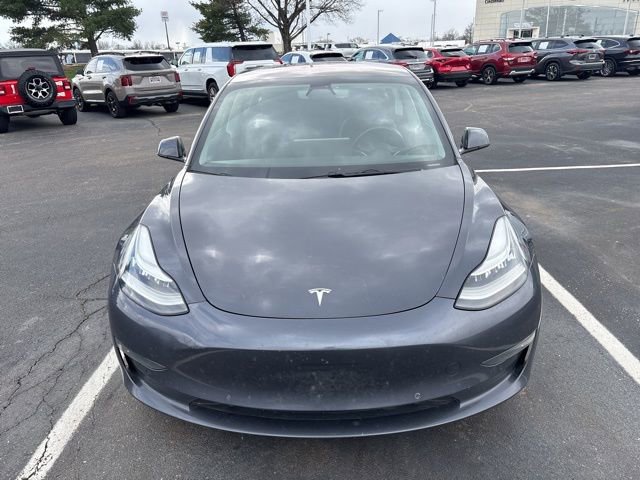 Used 2018 Tesla Model 3 Long Range image 2