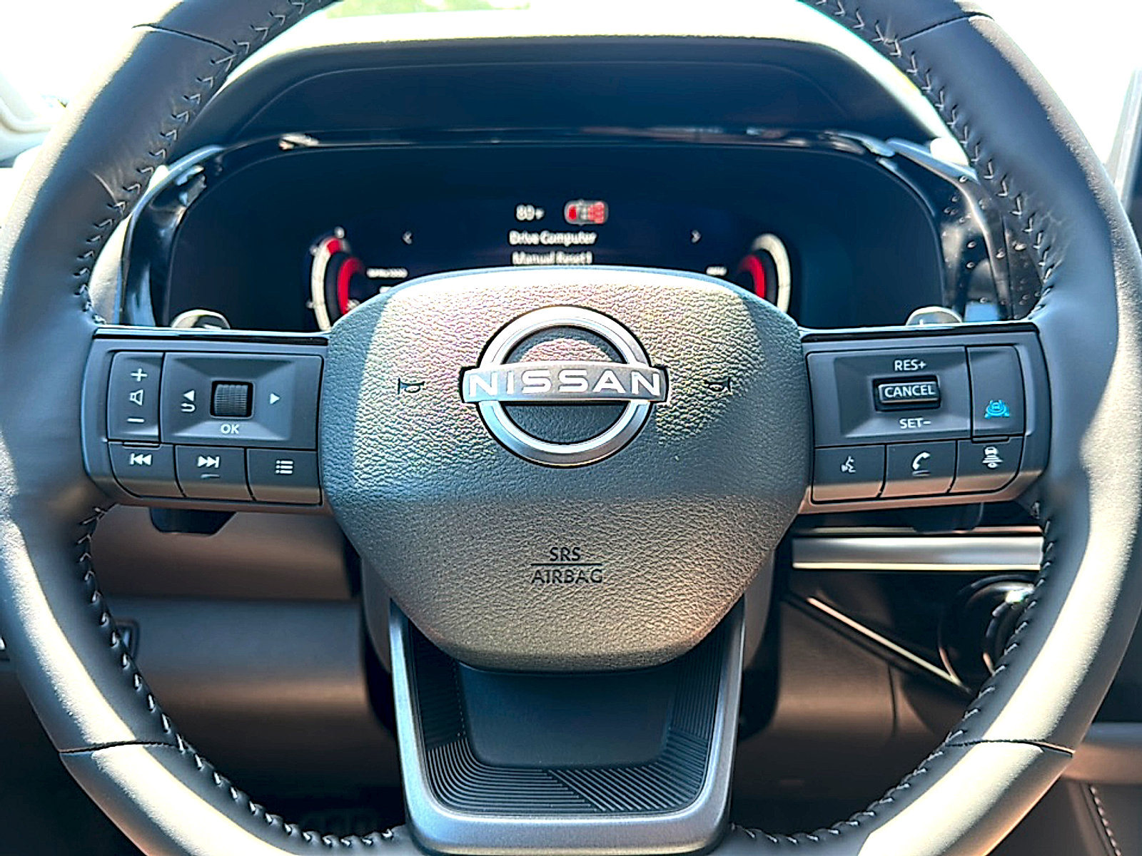 New 2026 Nissan Pathfinder SL w/ SL Premium Package FWD image 19