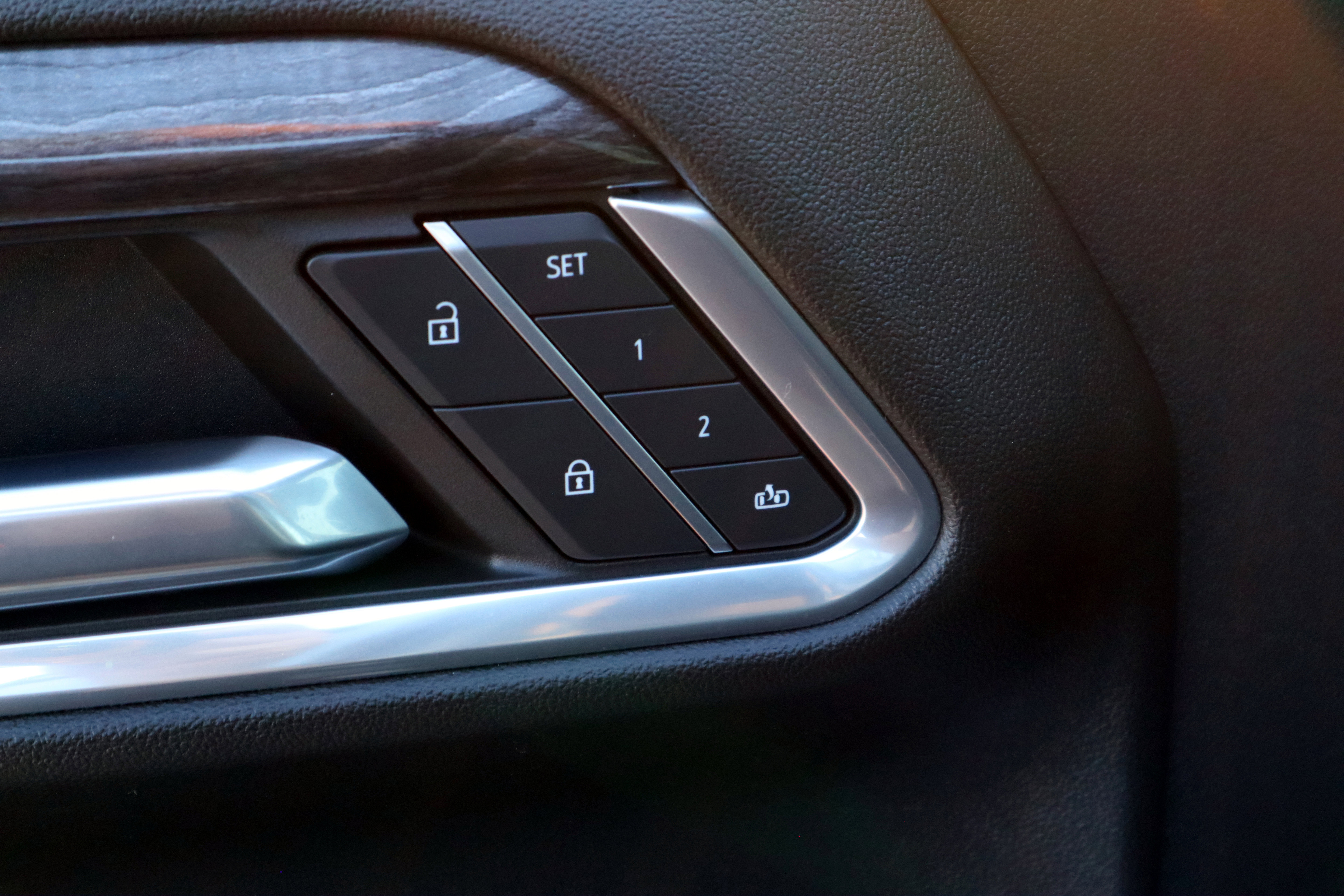 Used 2024 Chevrolet Silverado 2500 LTZ w/ LTZ Plus Package image 26