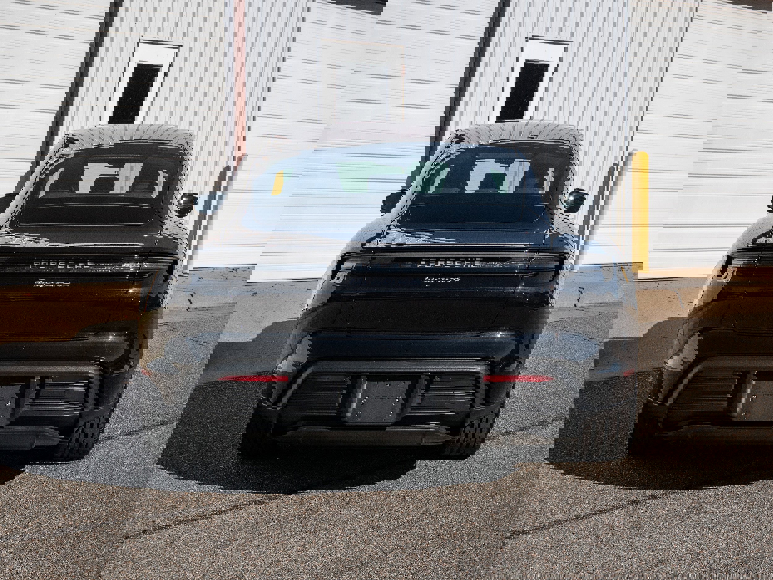 Certified 2025 Porsche Taycan 4S image 6