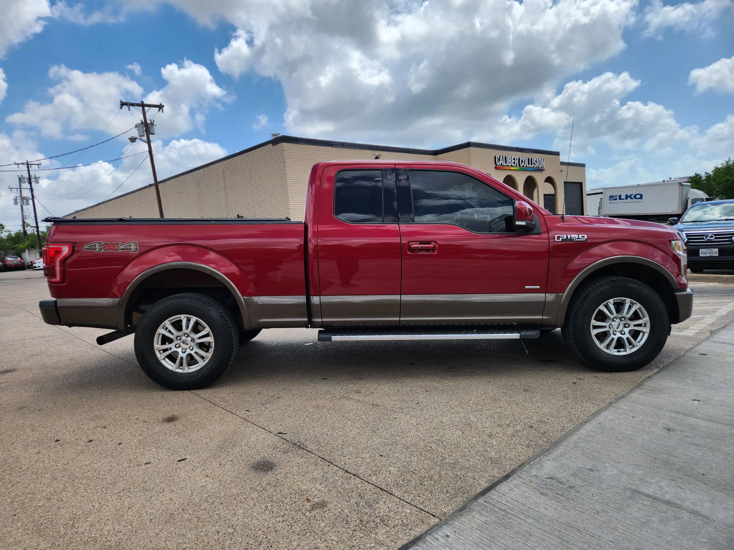 Used 2015 Ford F150 Lariat w/ Equipment Group 501A Mid image 6