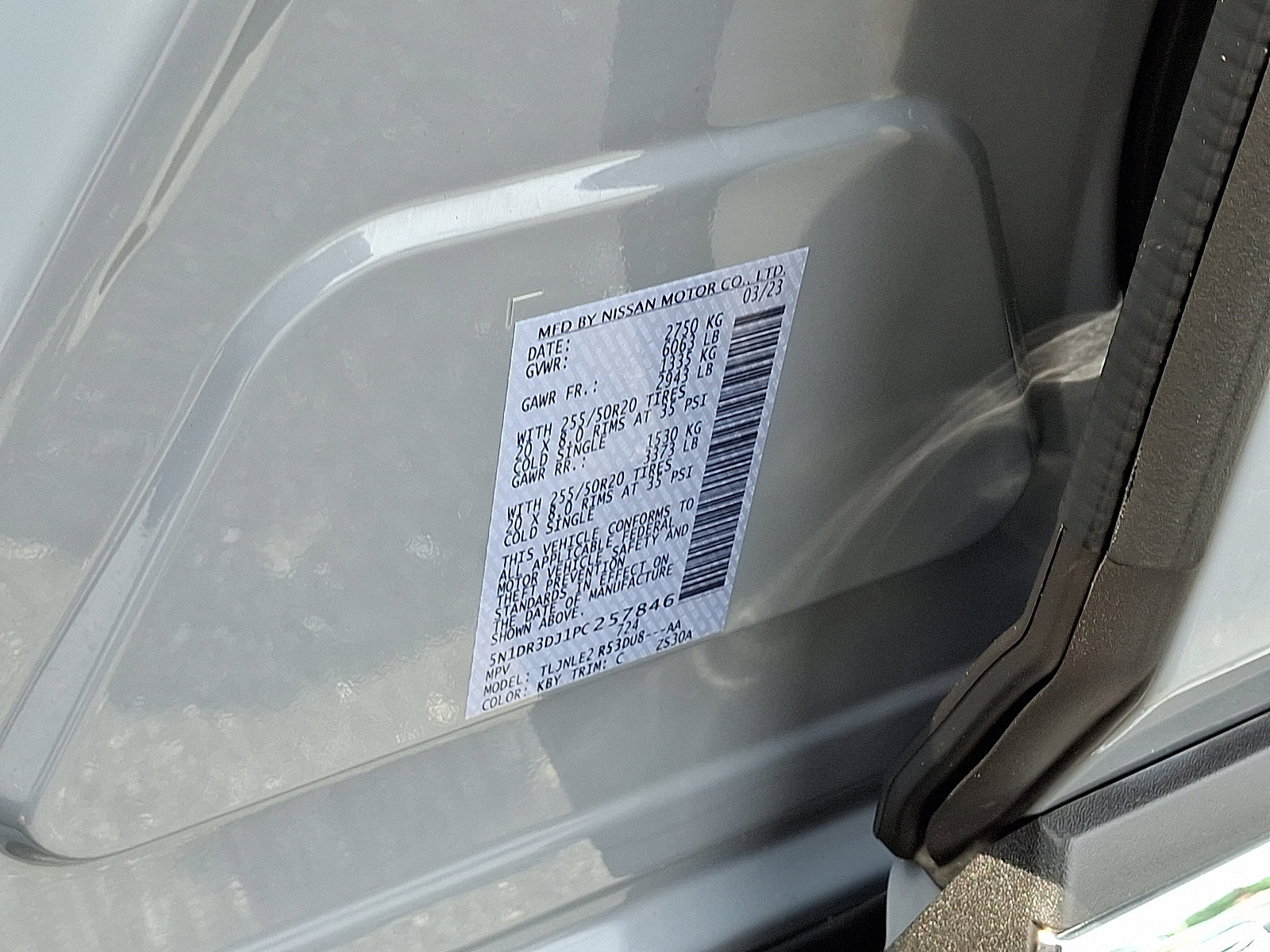 Certified 2023 Nissan Pathfinder Platinum w/ Black Appearance Package image 30