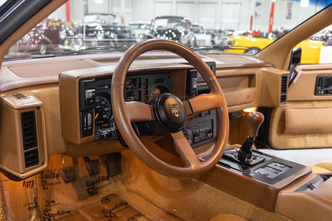 Used 1988 Pontiac Fiero GT image 39