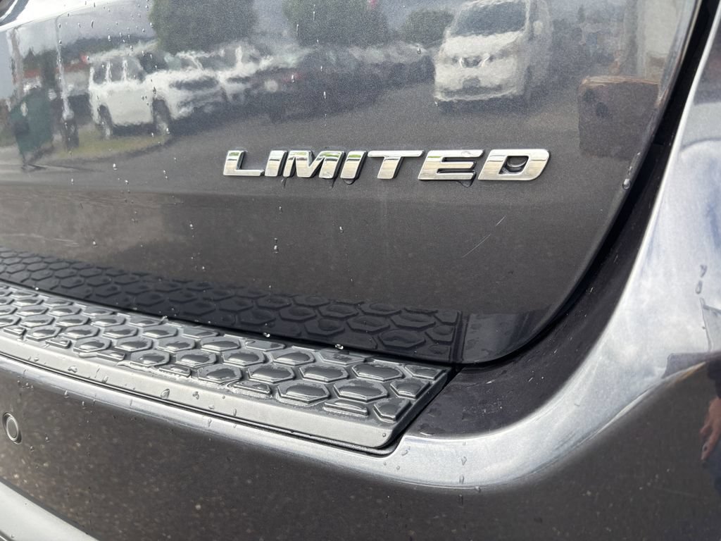 Used 2016 Dodge Durango Limited AWD/4WD image 12
