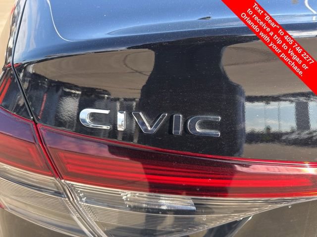 Used 2025 Honda Civic Sport image 9