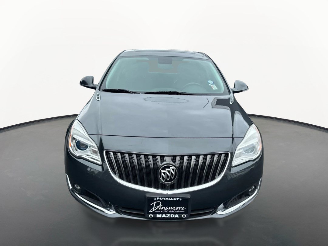 Used 2017 Buick Regal Sport Touring FWD image 8