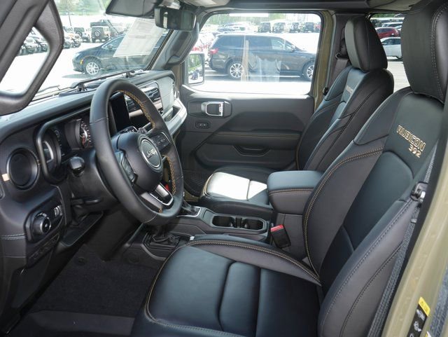 New 2025 Jeep Wrangler Unlimited Rubicon 392 image 2