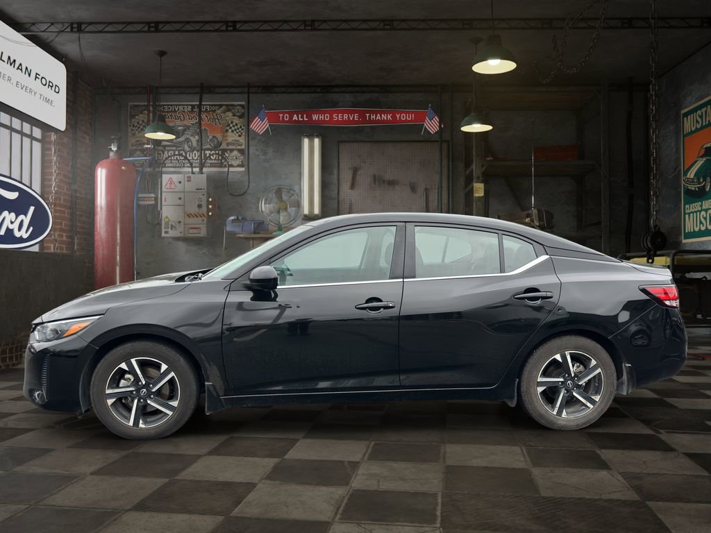 Used 2024 Nissan Sentra SV image 3