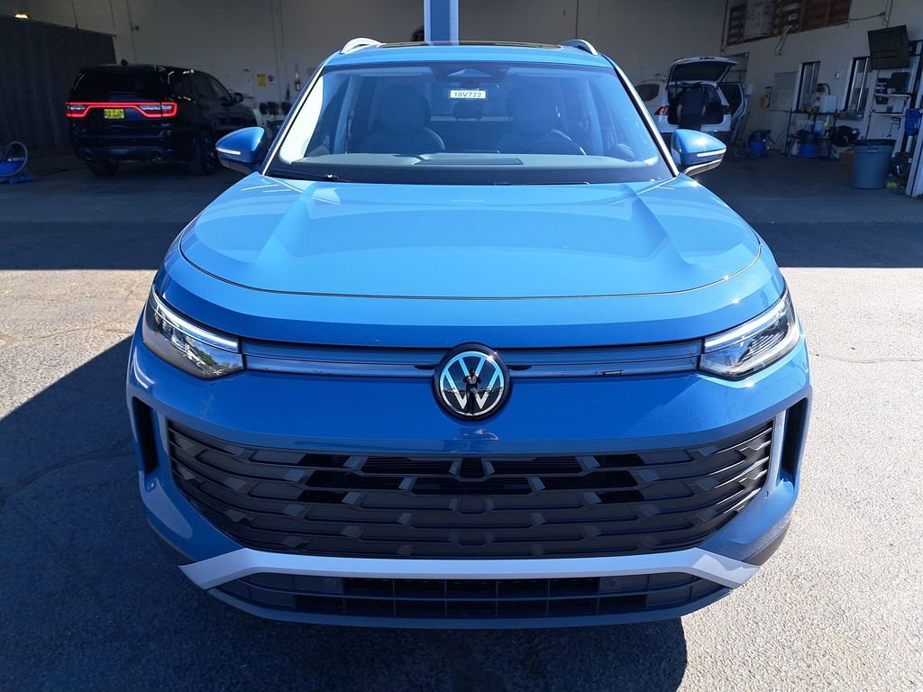 New 2026 Volkswagen Tiguan SE AWD/4WD image 8