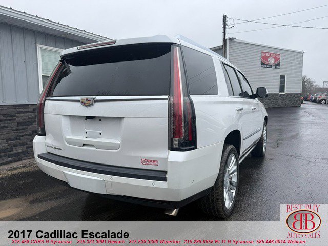 Used 2017 Cadillac Escalade Platinum image 7
