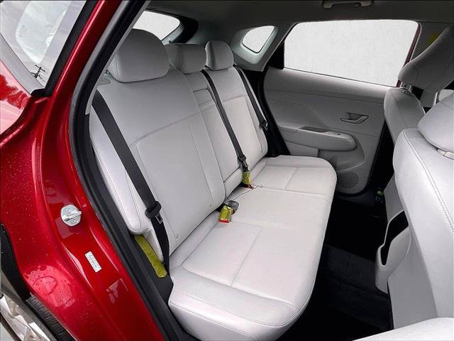 Used 2024 Hyundai Kona SE FWD image 29