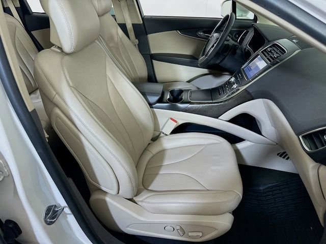 Used 2019 Lincoln Nautilus Reserve w/ Cargo Utility Package image 13