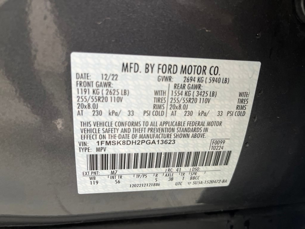 Used 2023 Ford Explorer XLT w/ Equipment Group 202A AWD/4WD image 82