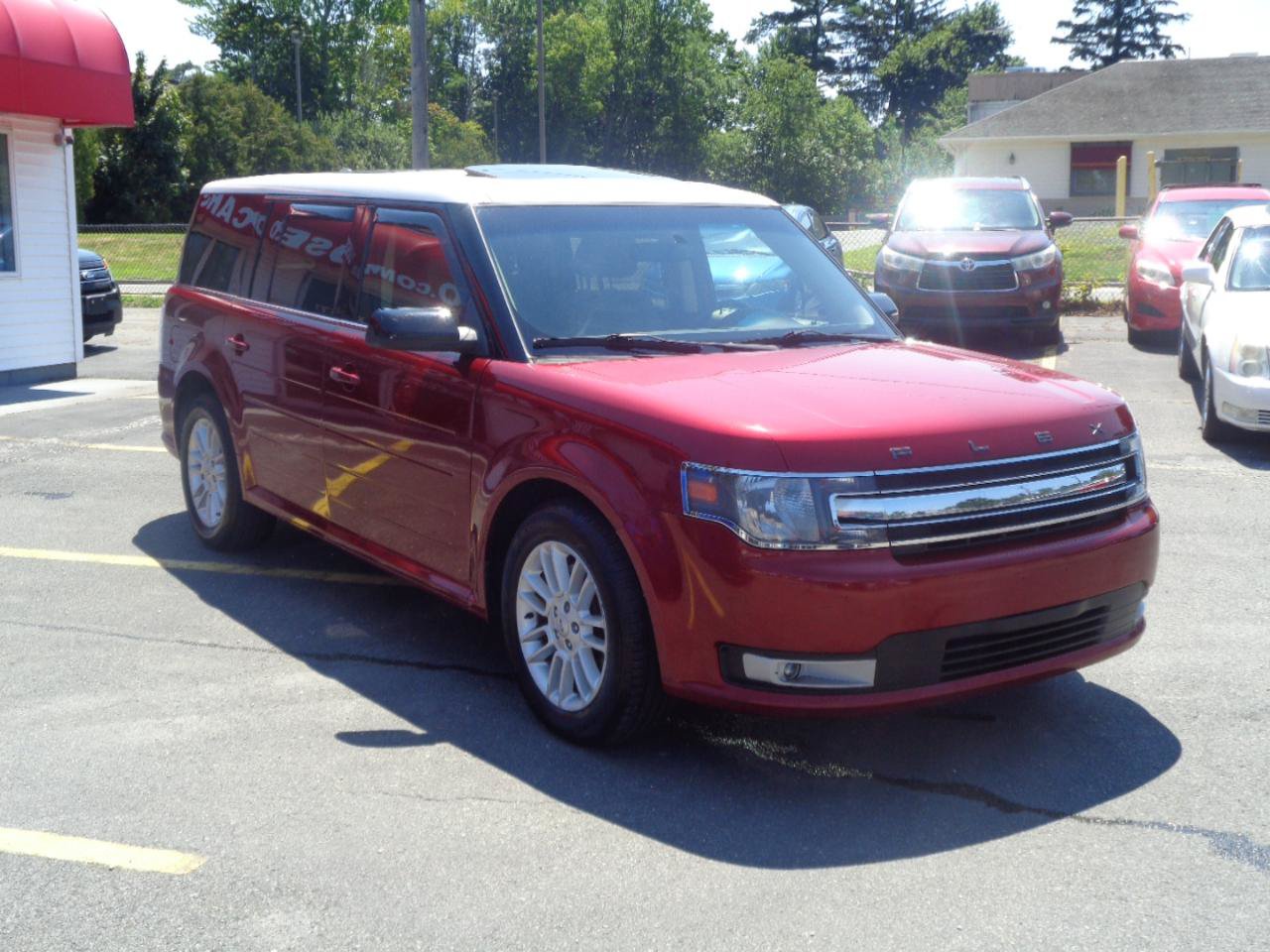 Used 2014 Ford Flex SEL w/ Equipment Group 201A AWD/4WD image 3