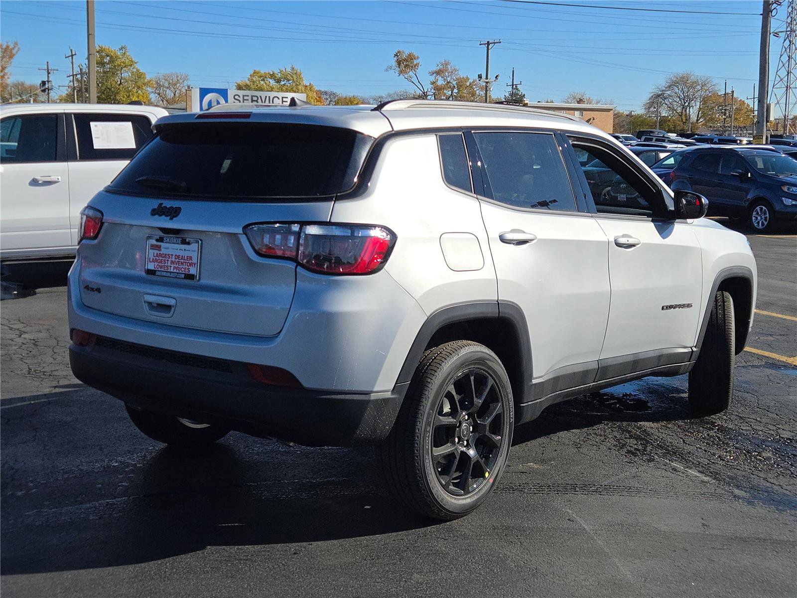 New 2026 Jeep Compass Latitude image 12