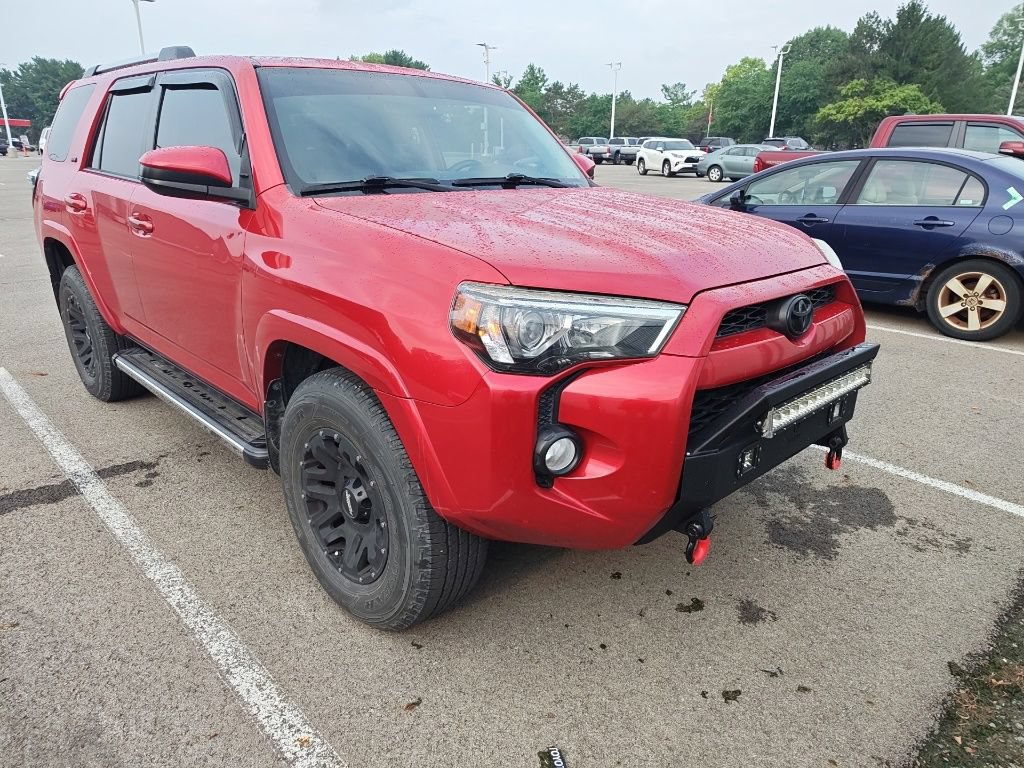 Used 2019 Toyota 4Runner SR5 RWD image 3