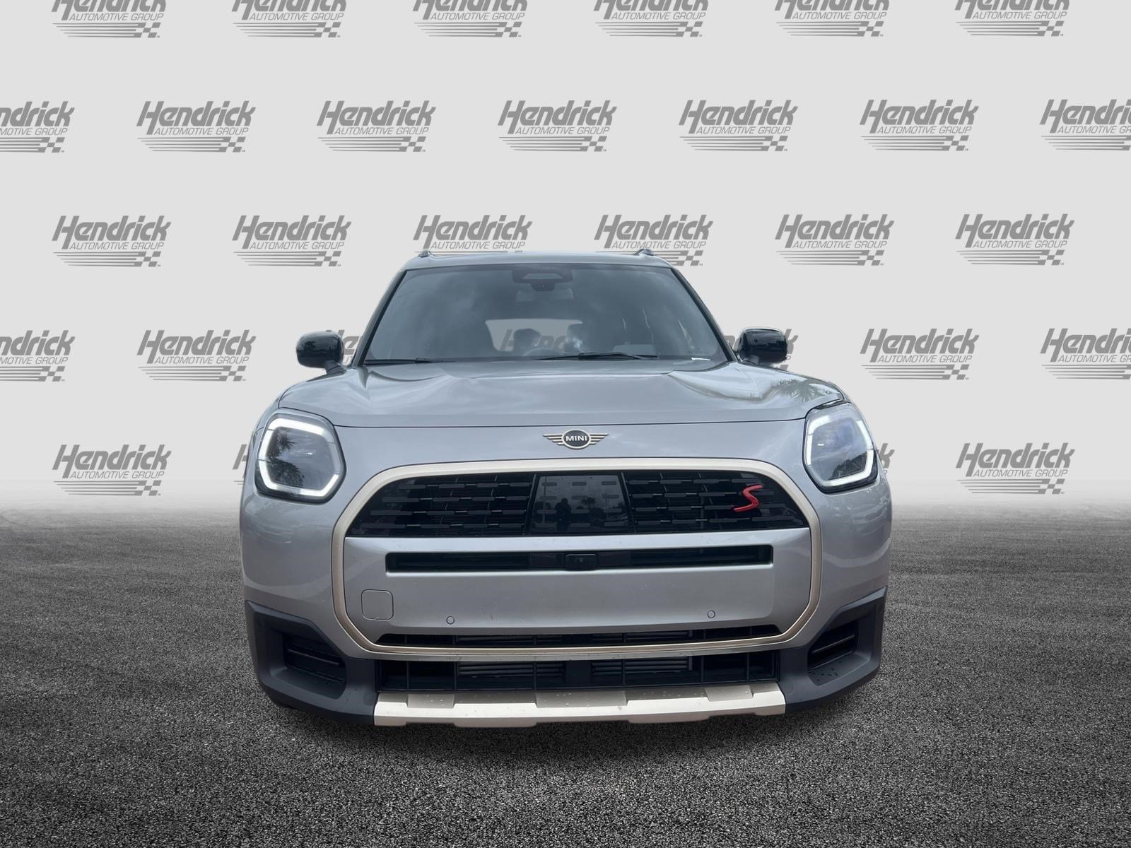 Certified 2025 MINI Cooper Countryman S w/ Comfort Package Max AWD/4WD image 3