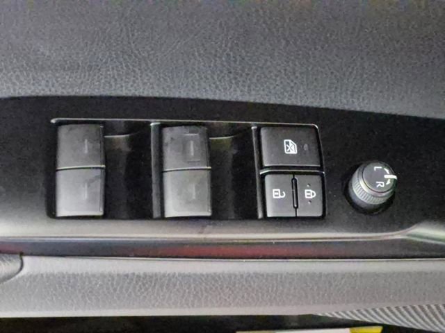 New 2026 Toyota Camry Hybrid AWD/4WD image 16