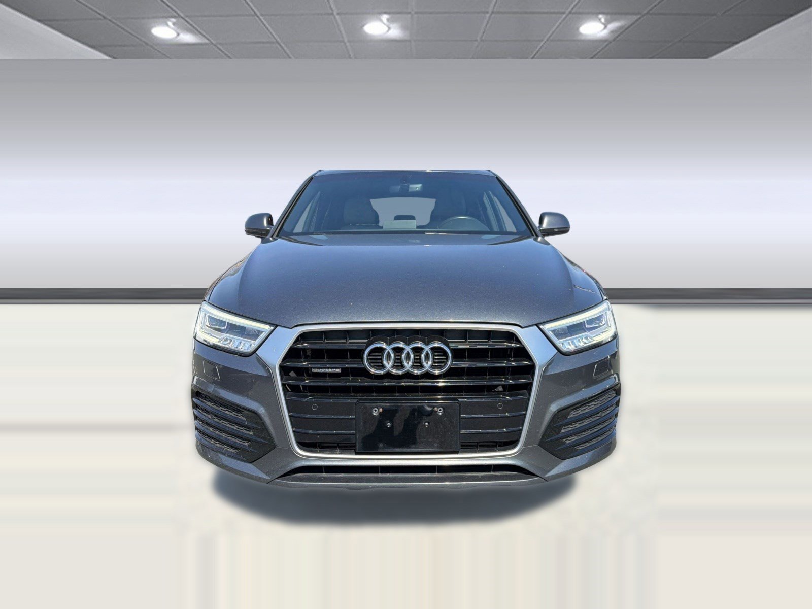 Used 2018 Audi Q3 2.0T Premium Plus w/ Premium Plus Package AWD/4WD image 6