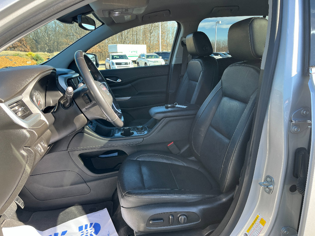 Used 2020 GMC Acadia SLT image 36