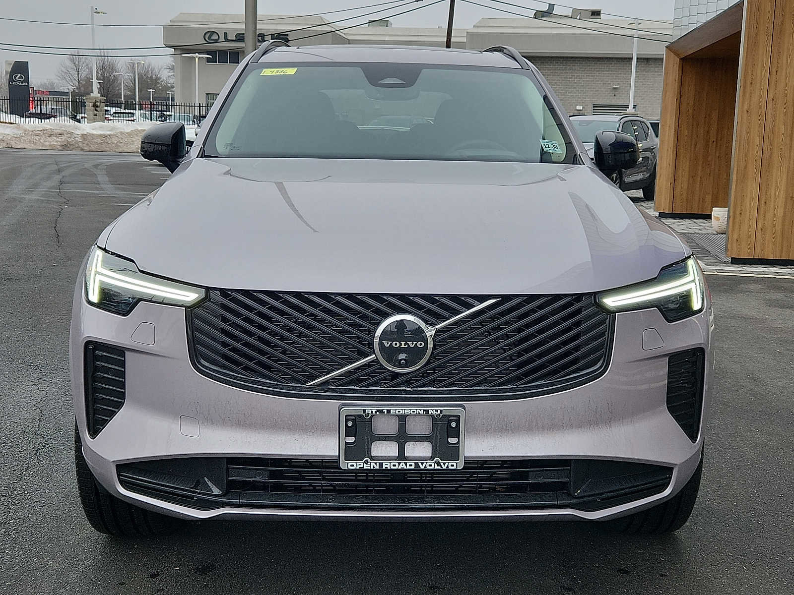 Used 2026 Volvo XC90 B6 Ultra w/ Protection Package Premier image 2