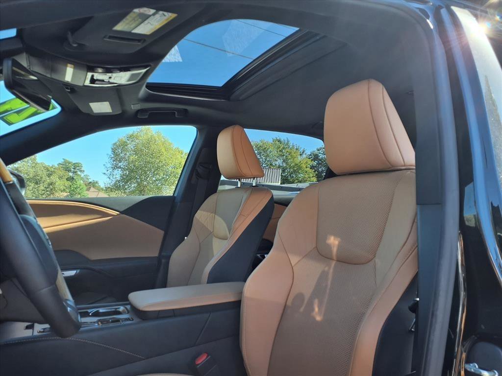 Used 2024 Lexus RX 350 Premium w/ Cold Area Package image 15