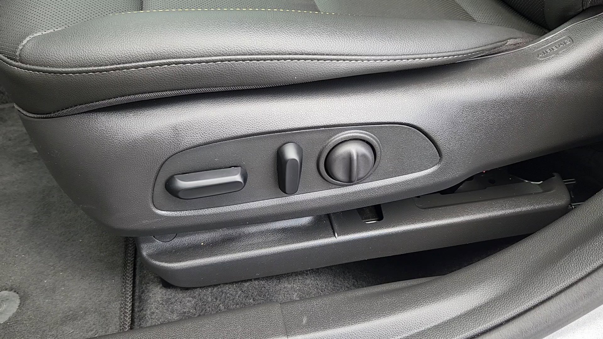 Used 2024 Chevrolet Trax ACTIV w/ Driver Confidence Package image 9