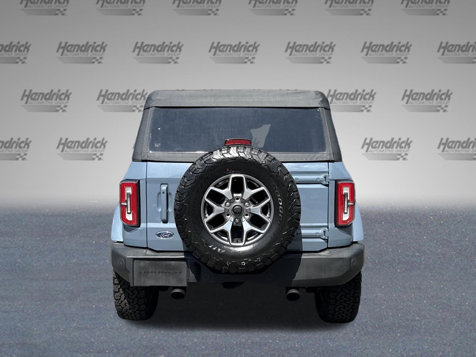 Used 2023 Ford Bronco Outer Banks image 8