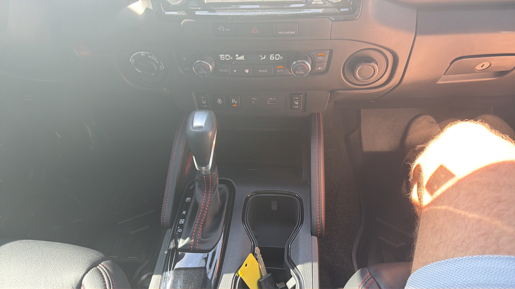Used 2024 Nissan Frontier PRO-4X w/ Pro Convenience Package AWD/4WD image 21