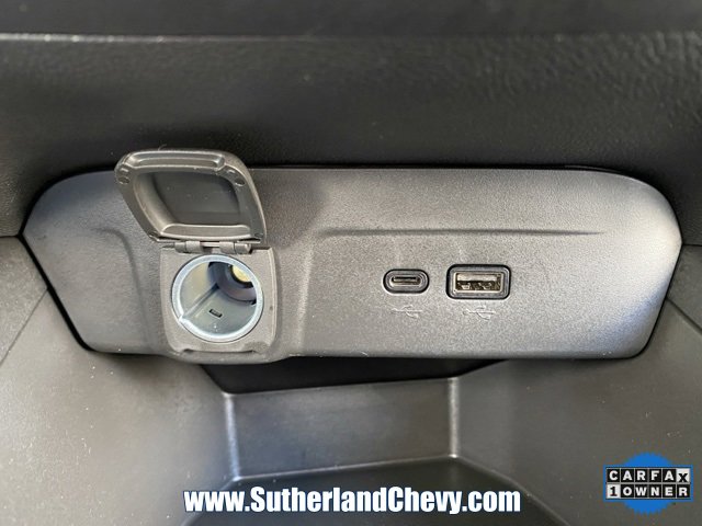 Certified 2025 Chevrolet Trax RS w/ Driver Confidence Package image 31