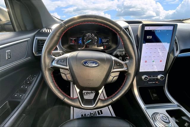 Used 2022 Ford Edge ST-Line w/ Class II Trailer Tow Package image 8