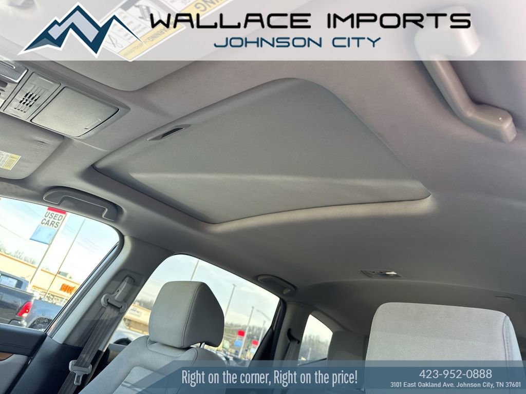 Used 2017 Honda CR-V EX image 15