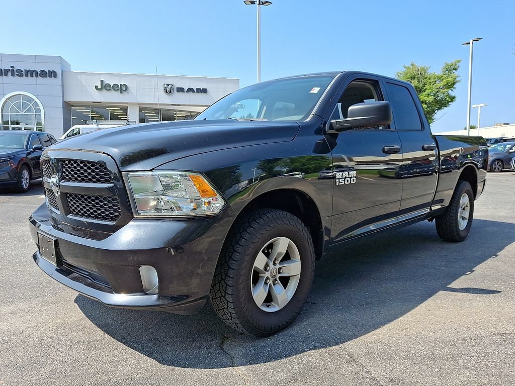 Certified 2017 RAM 1500 Express AWD/4WD image 3