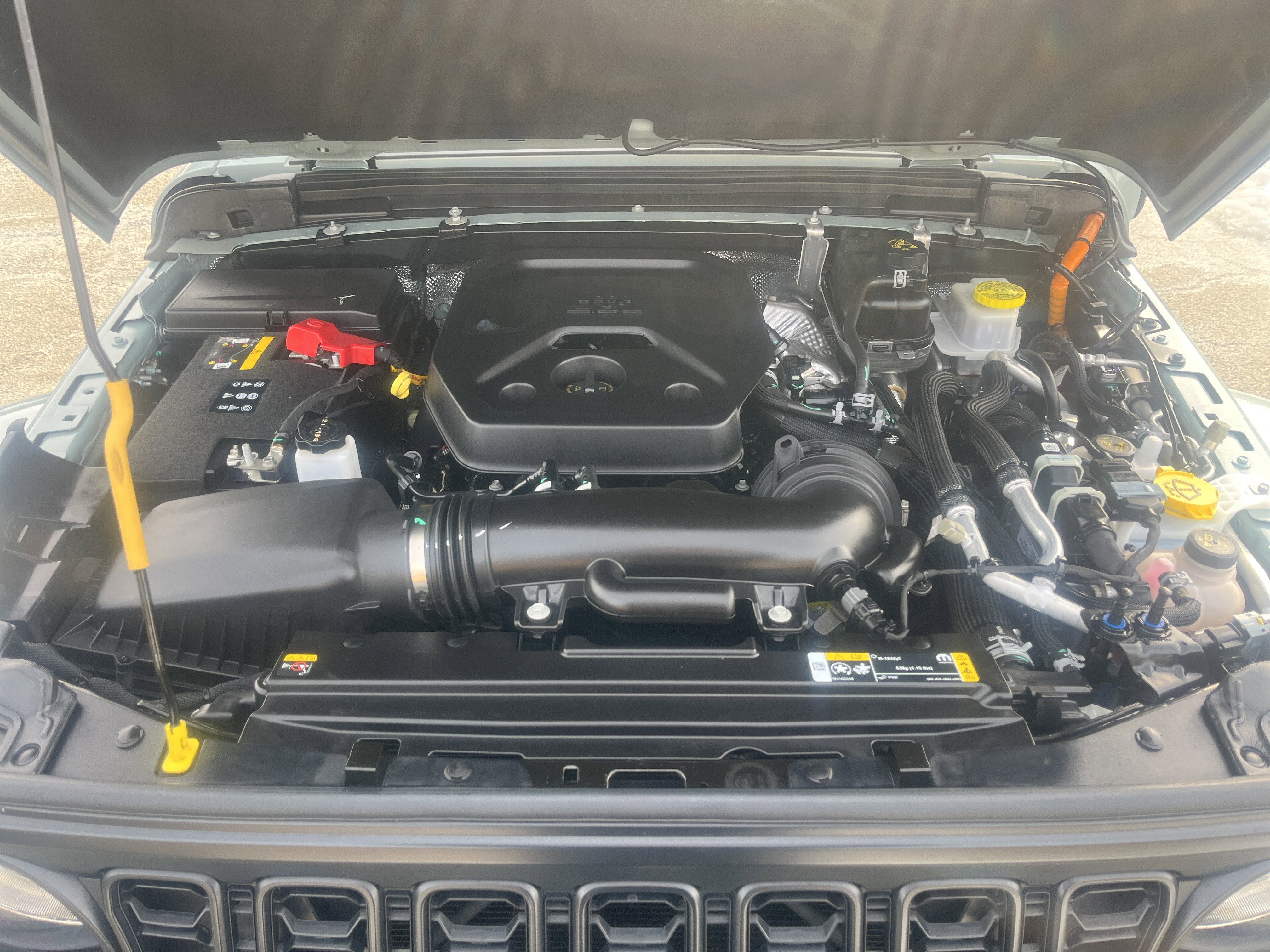 Used 2024 Jeep Wrangler Sport S w/ Convenience Group image 32