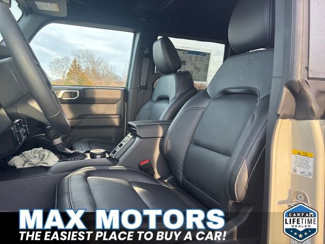 New 2025 Ford Bronco Outer Banks w/ Sasquatch Package image 37