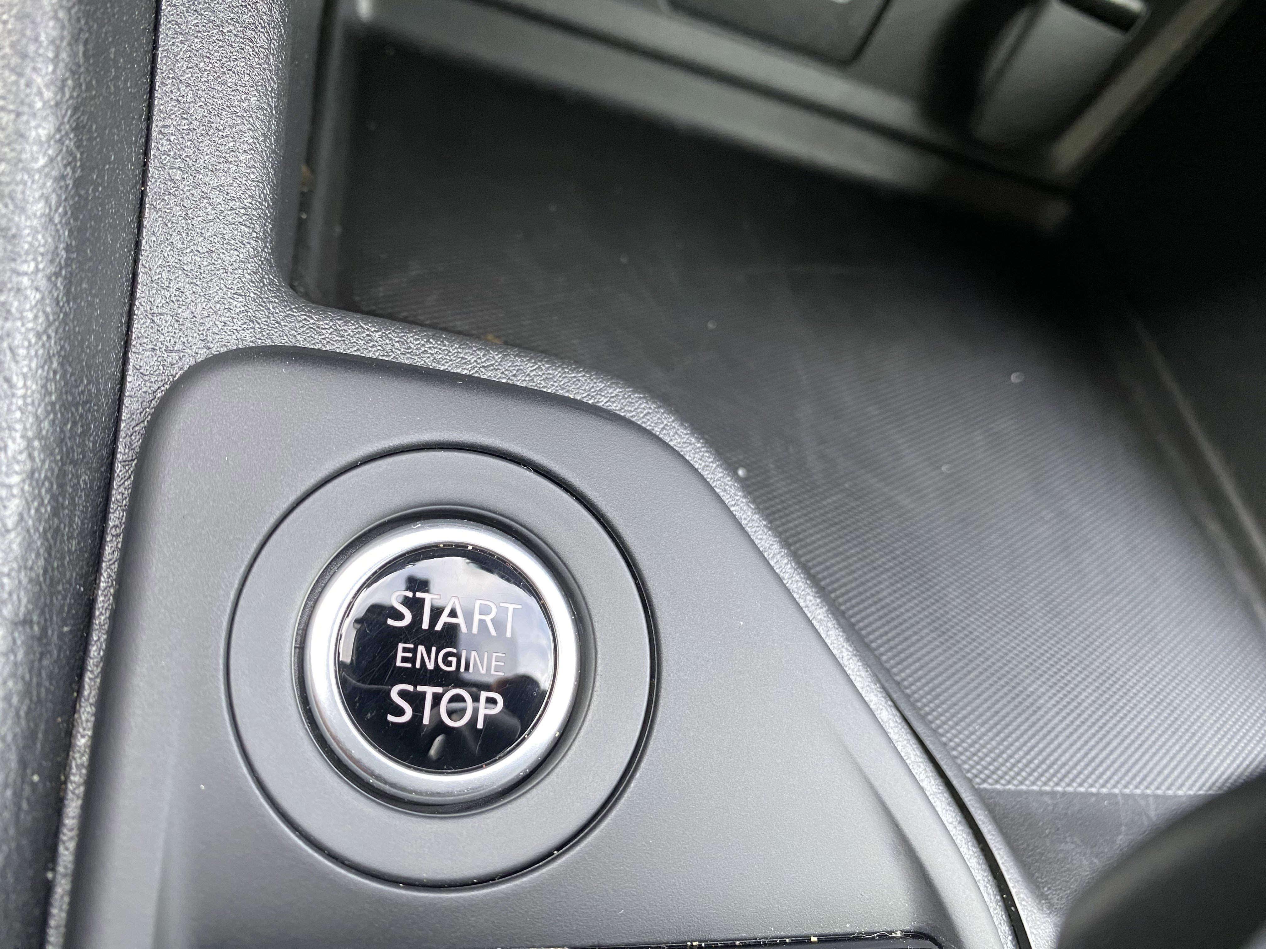 Used 2025 Nissan Sentra S FWD image 28