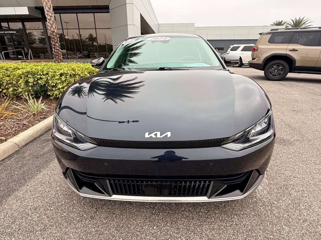 Used 2024 Kia EV6 Wind image 15