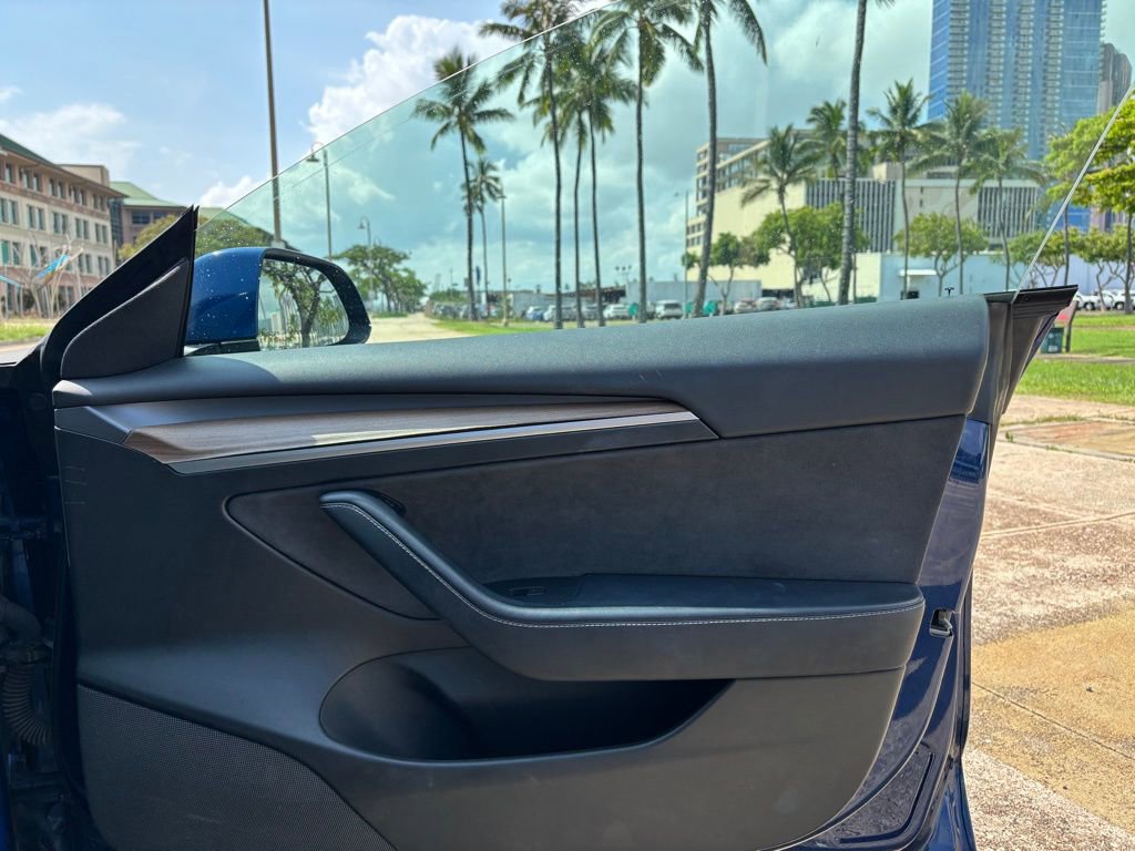 Used 2023 Tesla Model 3 Standard Range RWD image 16