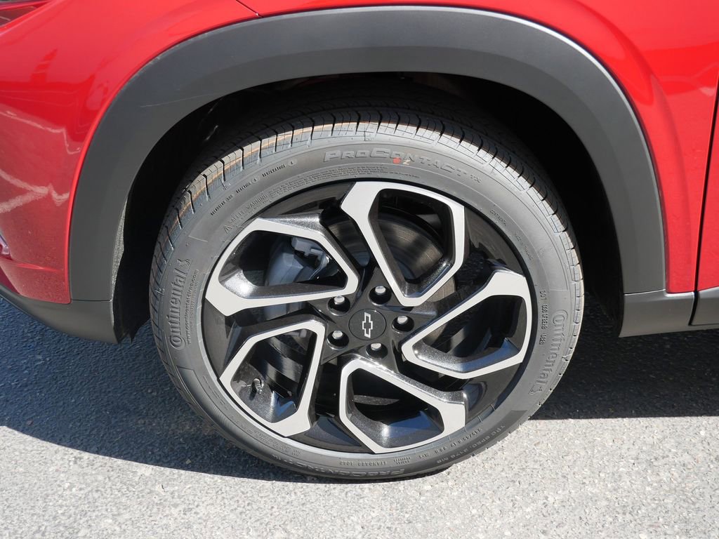 New 2026 Chevrolet Trax RS w/ Driver Confidence Package FWD image 13