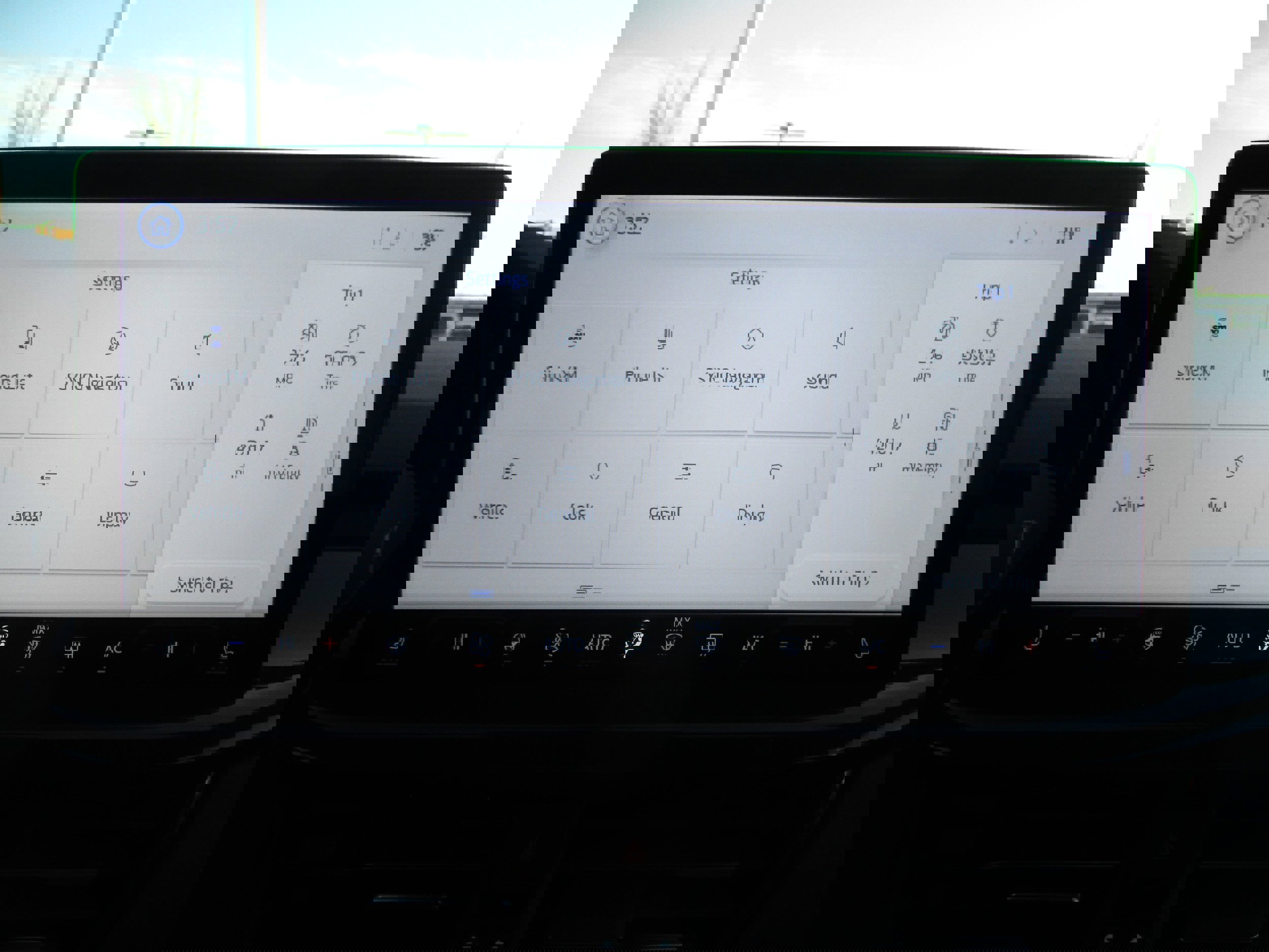 Used 2023 Ford Escape ST-Line w/ Tech Pack #1 image 24