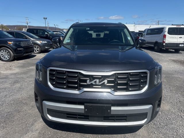 Used 2025 Kia Telluride S image 3