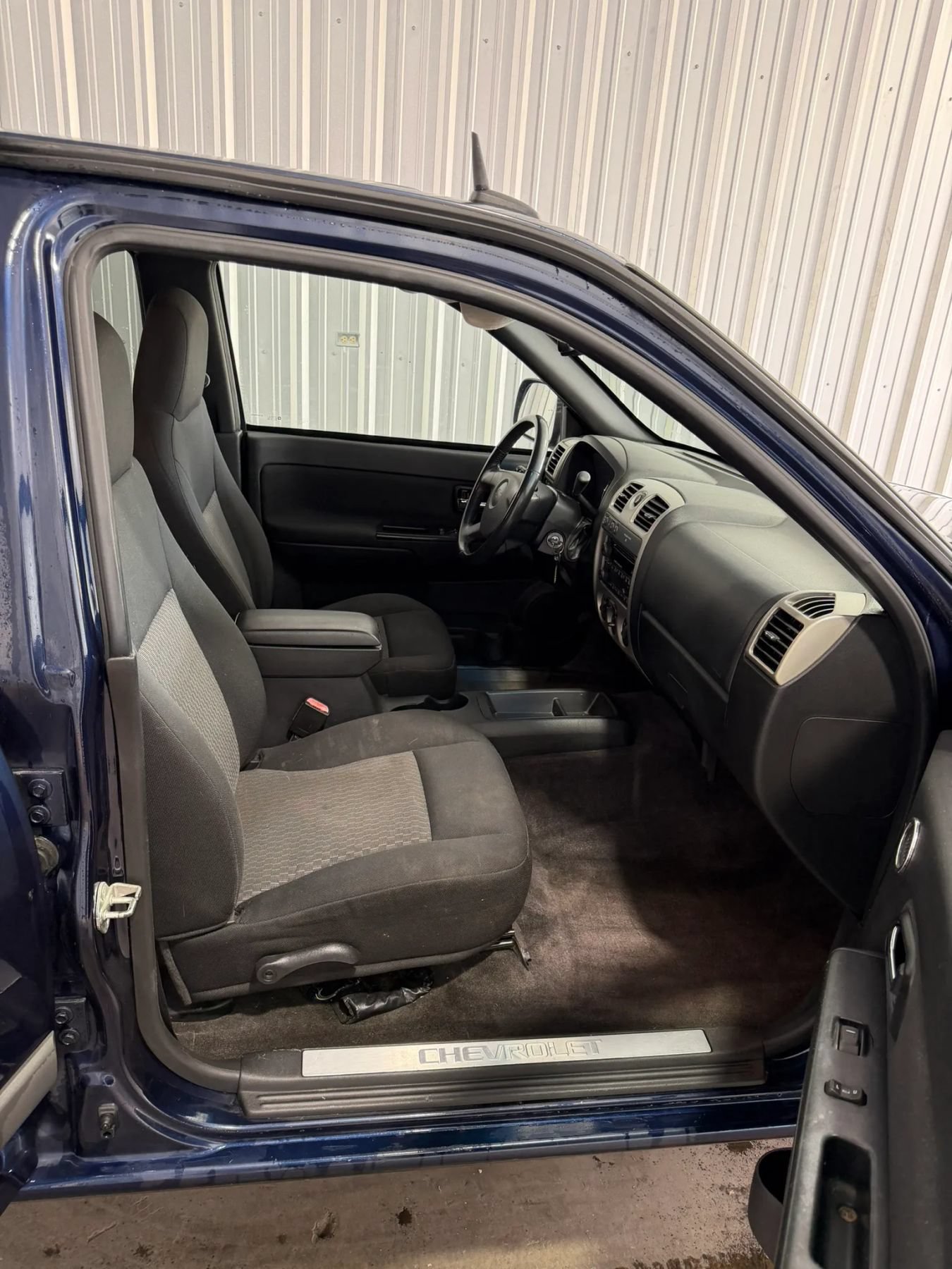 Used 2008 Chevrolet Colorado LT w/ LT Preferred Equipment Group AWD/4WD image 18