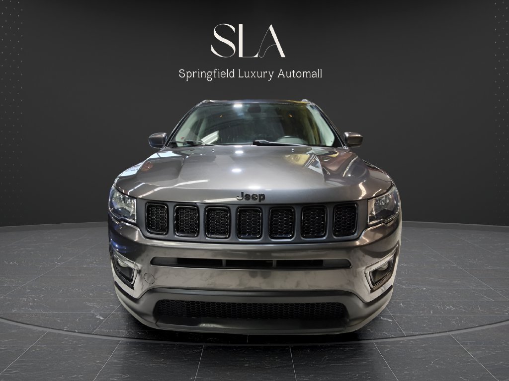 Used 2020 Jeep Compass Latitude FWD image 2