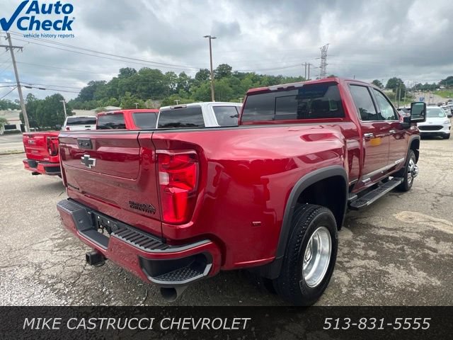Used 2024 Chevrolet Silverado 3500 High Country w/ LPO, Dark Essentials Package AWD/4WD image 3