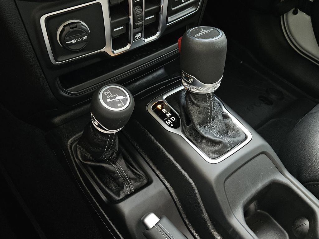 New 2026 Jeep Gladiator Mojave AWD/4WD image 21