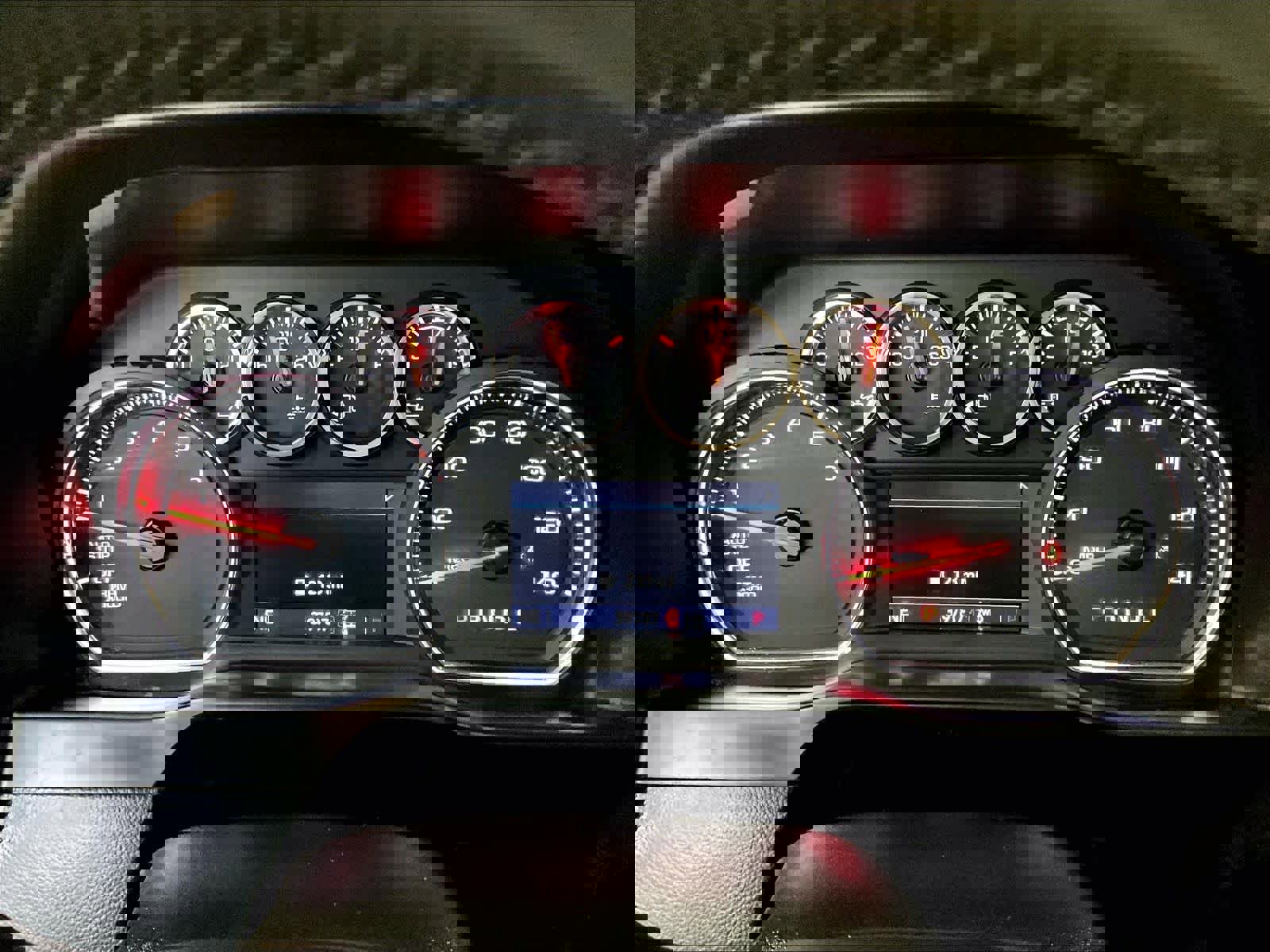 Used 2020 Chevrolet Silverado 1500 LT Trail Boss AWD/4WD image 25