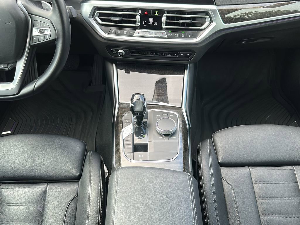 Used 2021 BMW 330i xDrive Sedan w/ Premium Package AWD/4WD image 14
